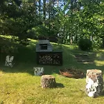 Modern House With Kayaks Near Mols Bjerge بيت للعطل